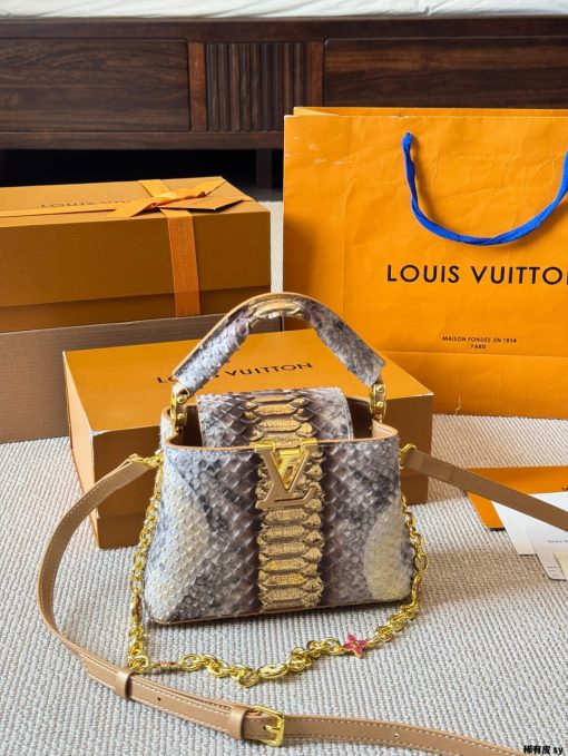 LV Capucines handbag - Image 8