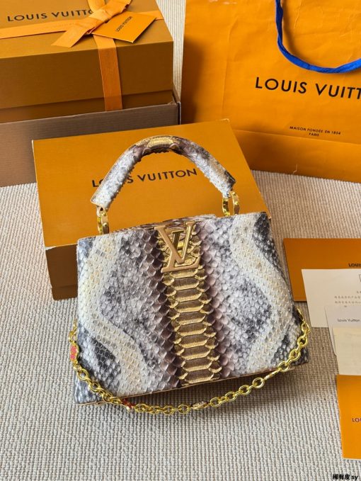 LV Capucines handbag - Image 4
