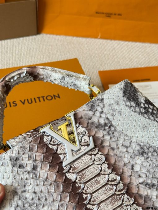 LV Capucines handbag - Image 4