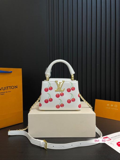 LV Capucines handbag