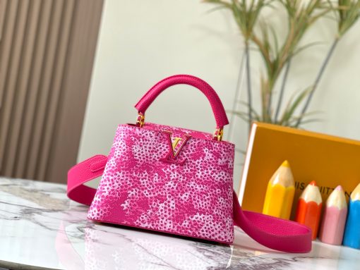 LV Capucines handbag