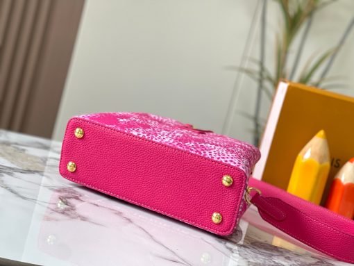 LV Capucines handbag - Image 7
