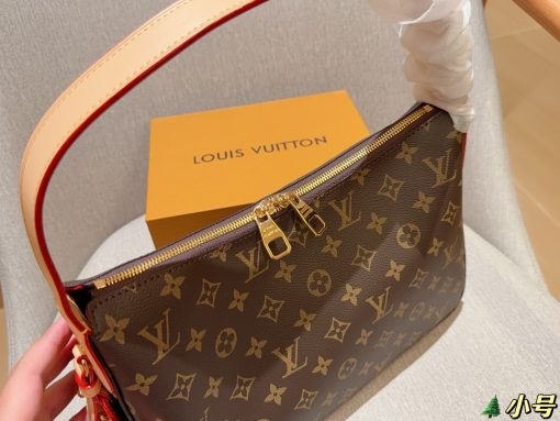 LV underarm bag - Image 3