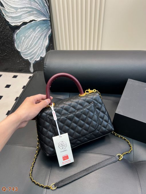CHANEL handbag - Image 5
