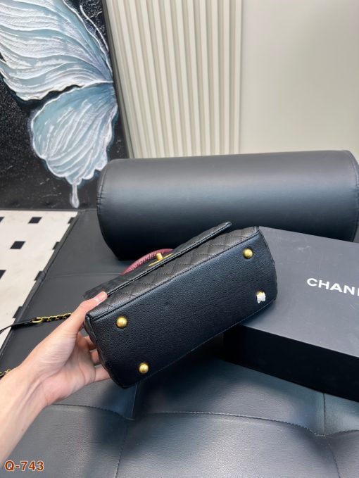 CHANEL handbag - Image 3
