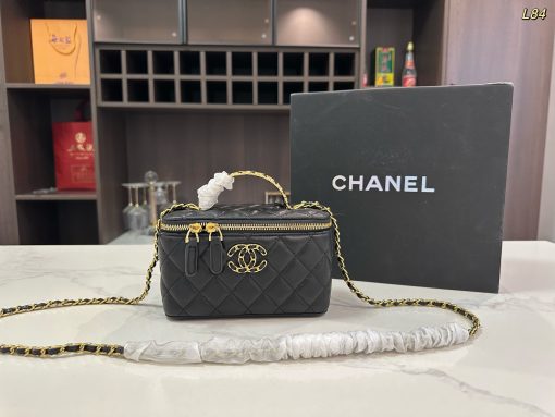 CHANEL cosmetic bag - Image 9