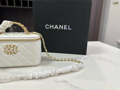 CHANEL cosmetic bag - Image 7