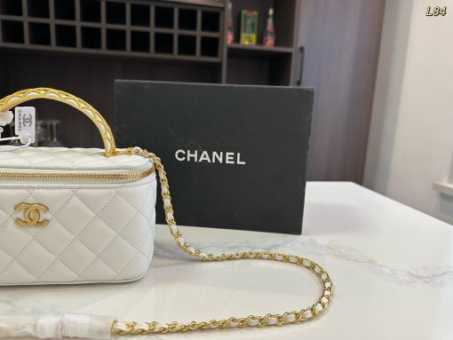 CHANEL cosmetic bag - Image 7