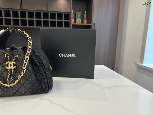 CHANEL denim tote bag - Image 5