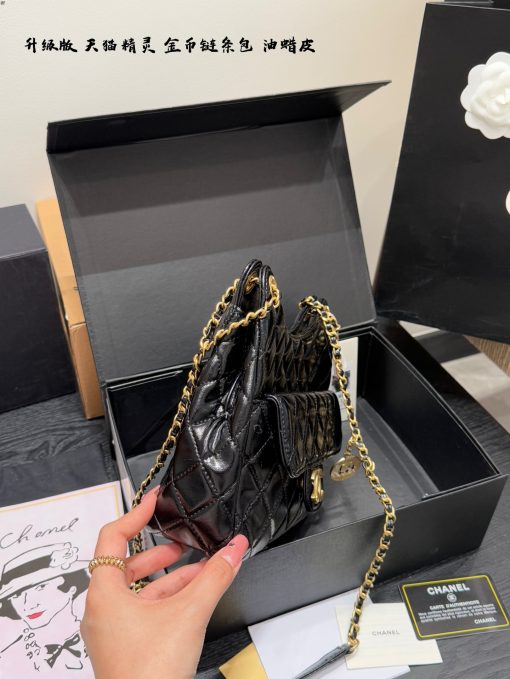 Chanel chain bag - Image 5