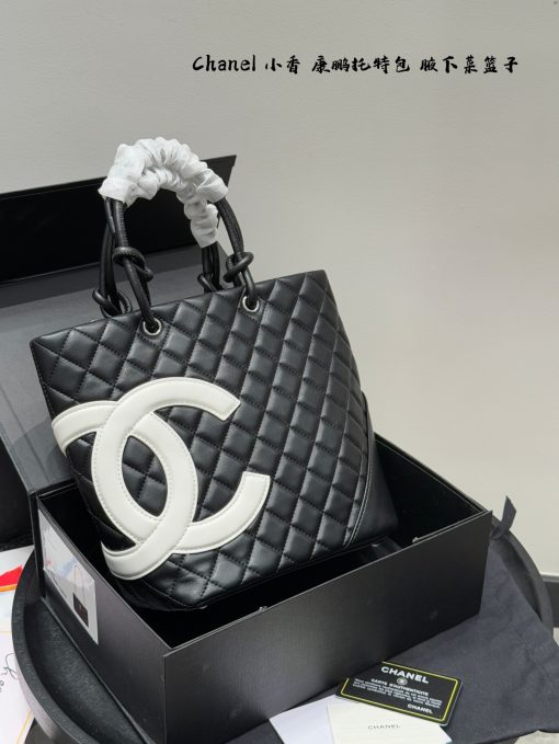 CHANEL tote bag