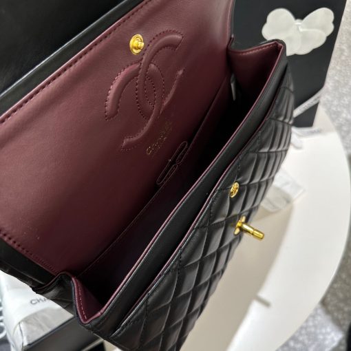 CHANEL crossbody bag - Image 2