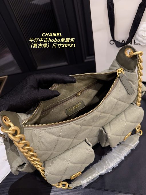 CHANEL crossbody bag - Image 2