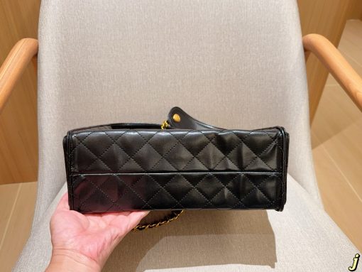 CHANEL underarm bag - Image 5