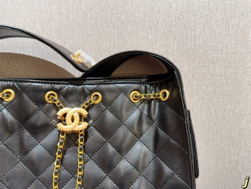 CHANEL underarm bag - Image 3
