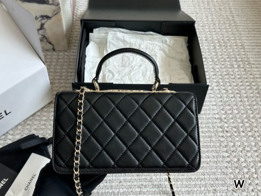 CHANEL handbag - Image 7