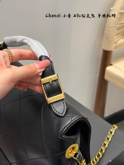 CHANEL handbag - Image 6