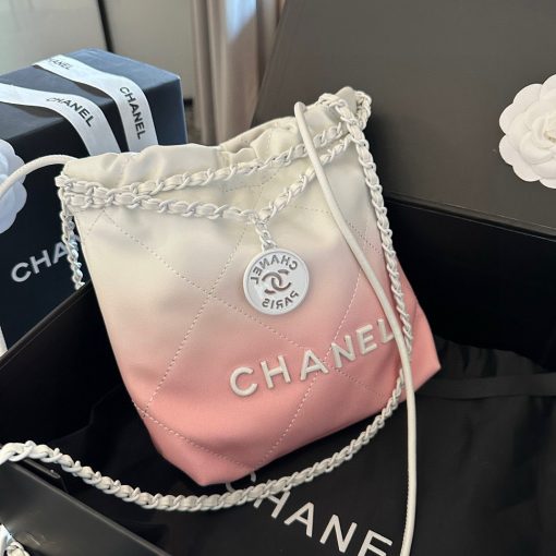 CHANEL Garbage bag - Image 5