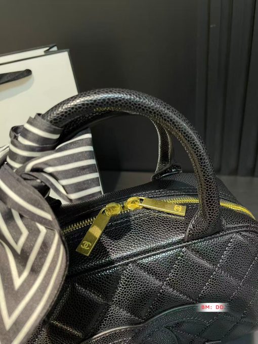 CHANEL bowling bag - Image 8
