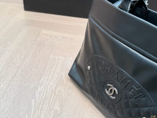 CHANEL tote bag - Image 3