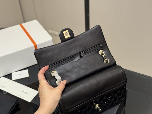 CHANEL crossbody bag - Image 8