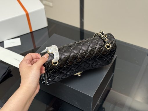 CHANEL crossbody bag - Image 6