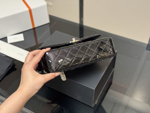 CHANEL crossbody bag - Image 3