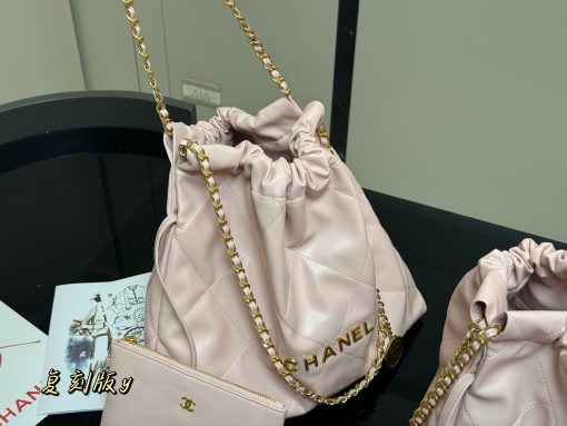 CHANEL Garbage bag - Image 2