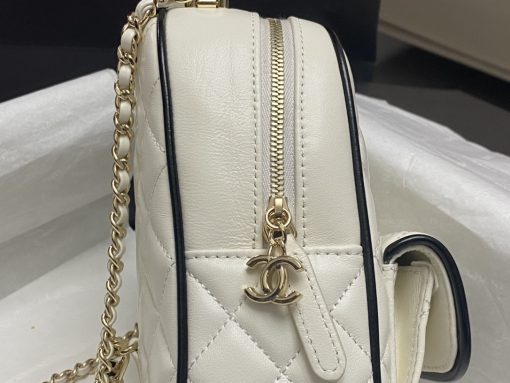 CHANEL crossbody bag - Image 6