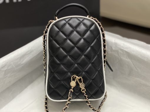 CHANEL crossbody bag - Image 8