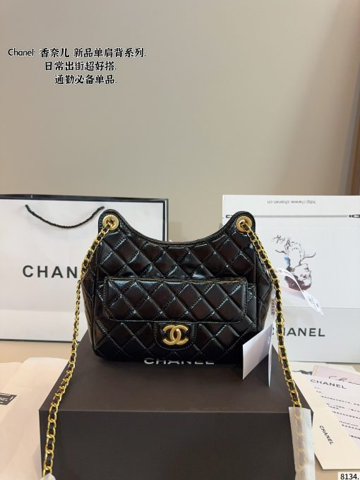 CHANEL crossbody bag - Image 4