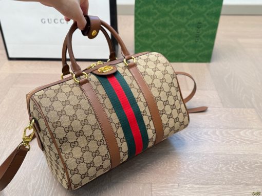 GUCCI pillow bag - Image 6