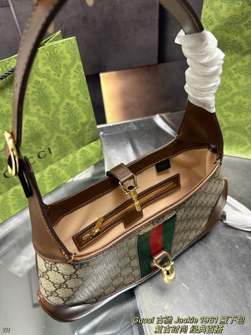 GUCCI underarm bag - Image 2