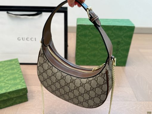 GUCCI underarm bag - Image 3