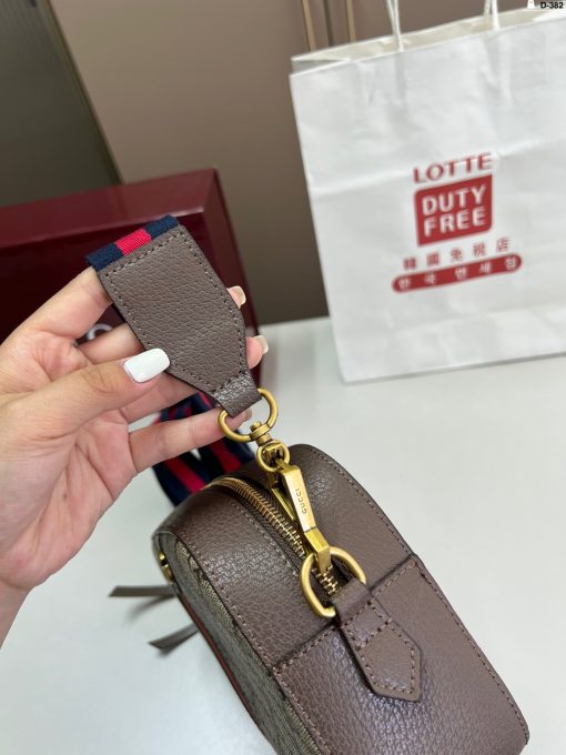 GUCCI camera bag - Image 3