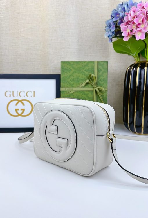 GUCCI cosmetic bag - Image 8