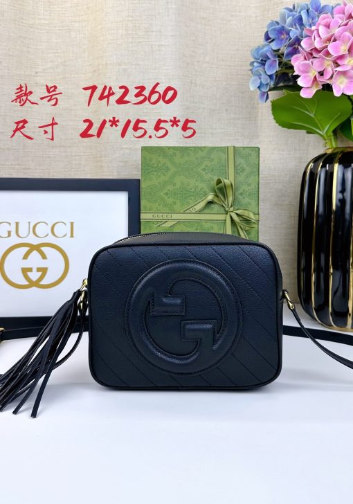 GUCCI cosmetic bag