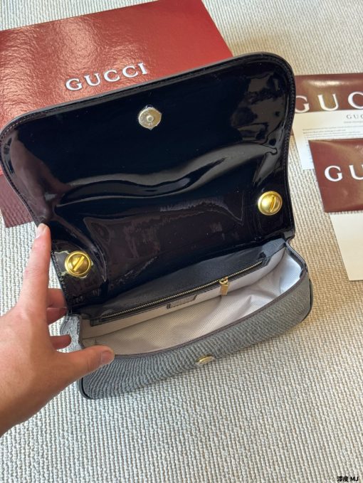 GUCCI handbag - Image 2