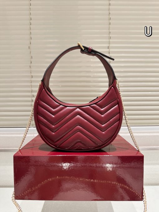 GUCCI underarm bag - Image 9