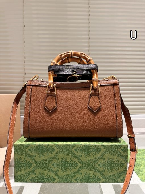 GUCCI handbag - Image 9
