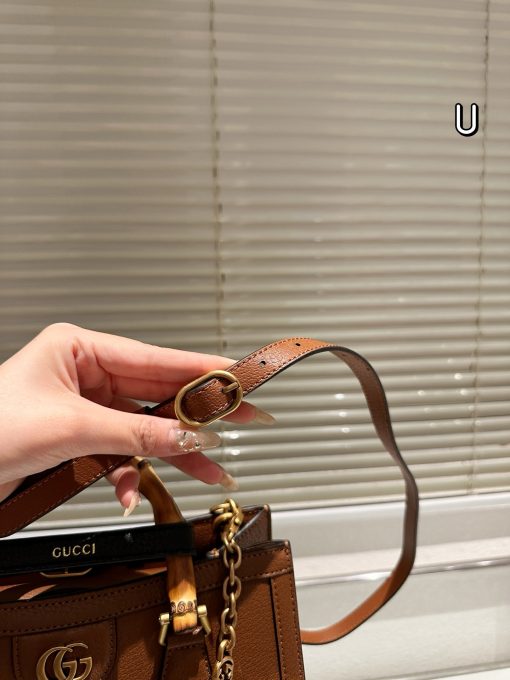 GUCCI handbag - Image 2