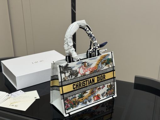 DIOR shopping bag - Image 6