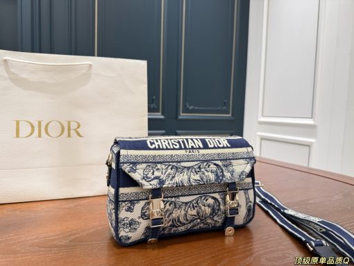 DIOR messenger bag