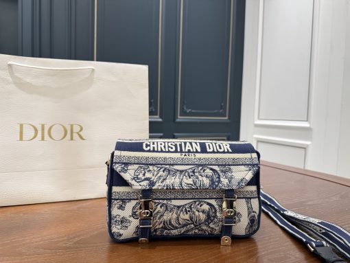 DIOR messenger bag - Image 9