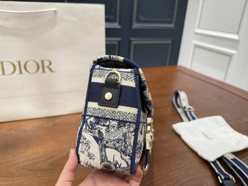 DIOR messenger bag - Image 7