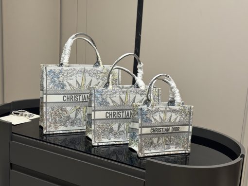 DIOR shopping bag - Image 2