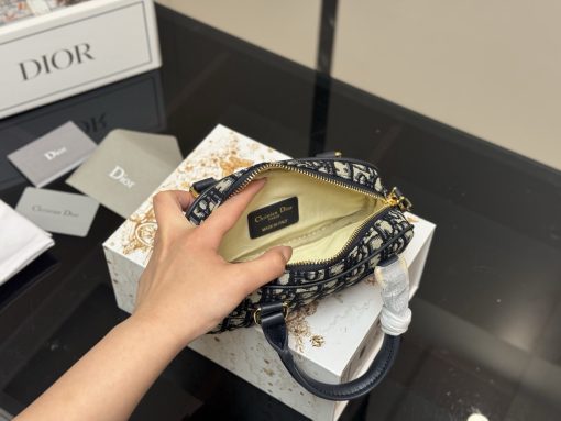 DIOR pillow bag - Image 7