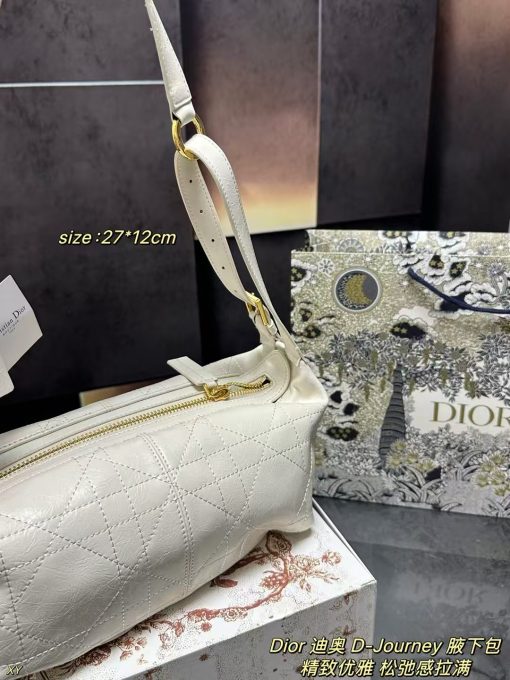 DIOR underarm bag - Image 7