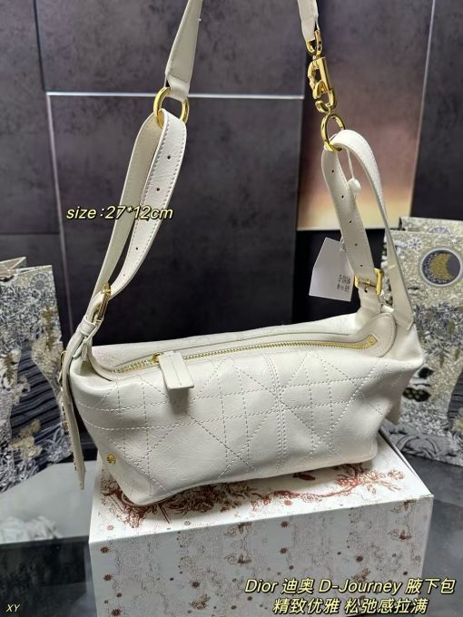 DIOR underarm bag - Image 4