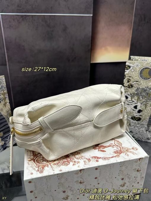 DIOR underarm bag - Image 3